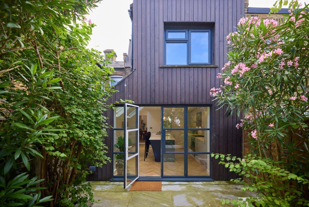 The Shepherd s Bush Wonder - Trendy 4bdr Home With Garden Terrace