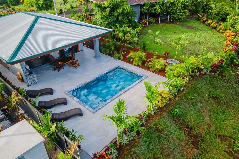 Nayari Frog Farmstay Villa La Fortuna