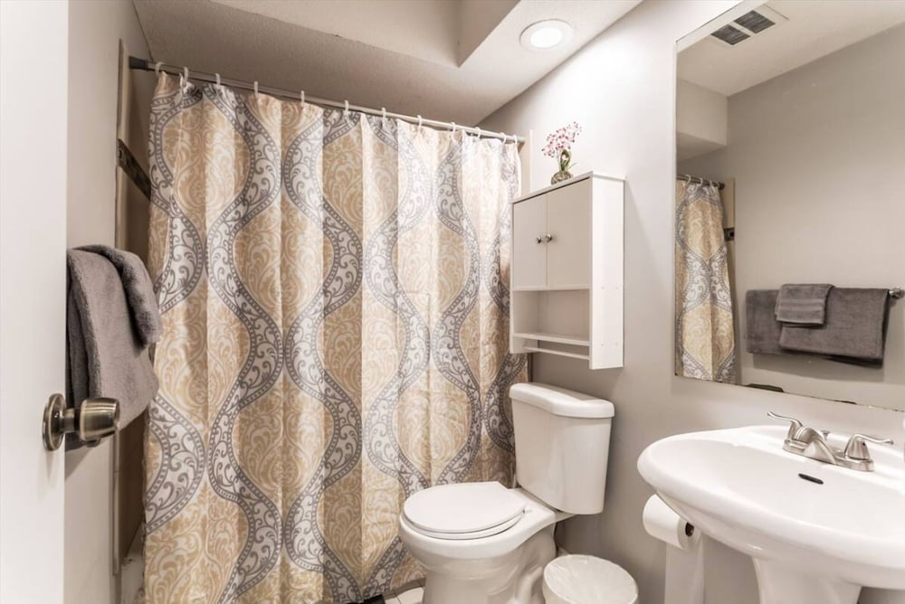 Cozy 6BR in Oklahoma City