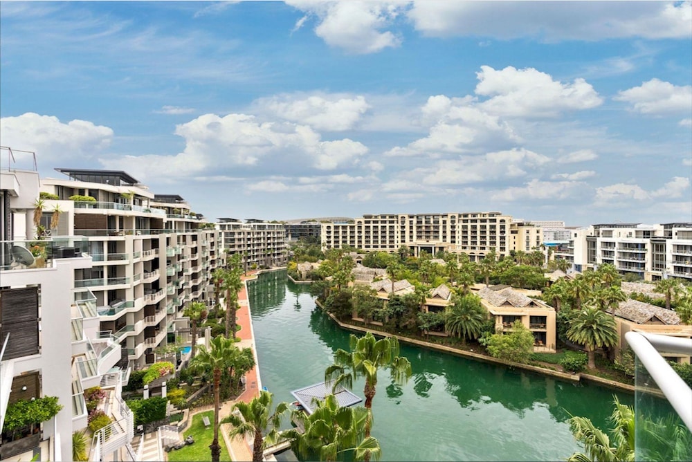 Precinct Corner Two Bedroom Waterfront Apartment - 221