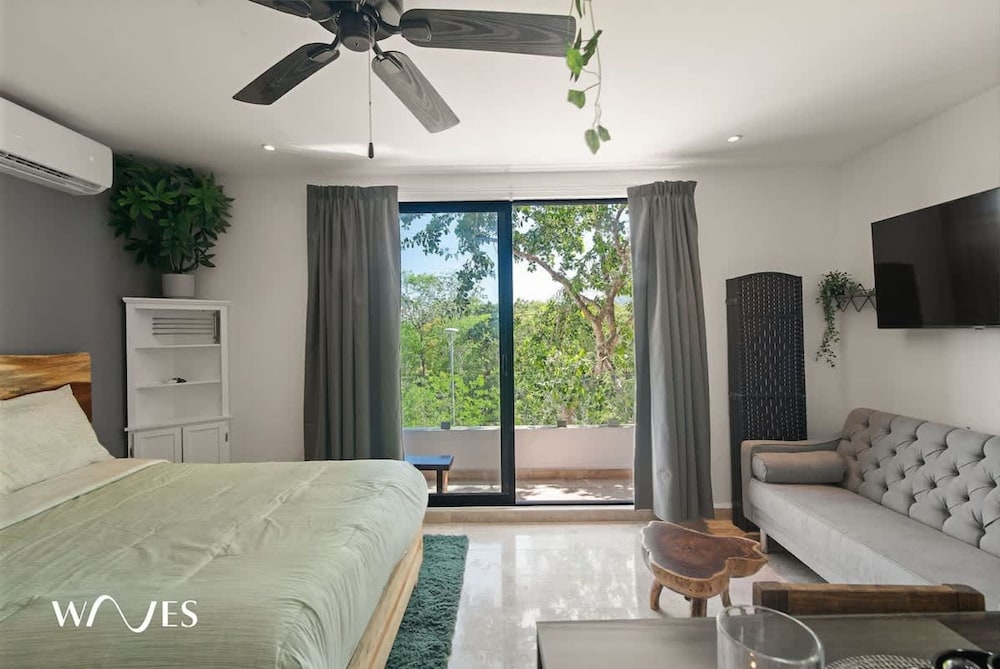 Cozy Great Located Studio w Amazing View