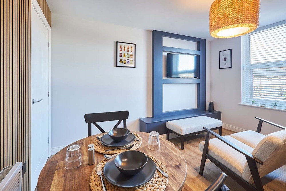 Host Stay Apartment 2 Fourth Avenue view 4