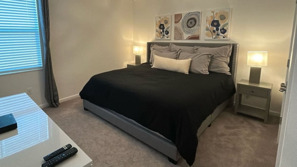 Family Friendly 12bd w Jacuzzi Veranda Palms 4401