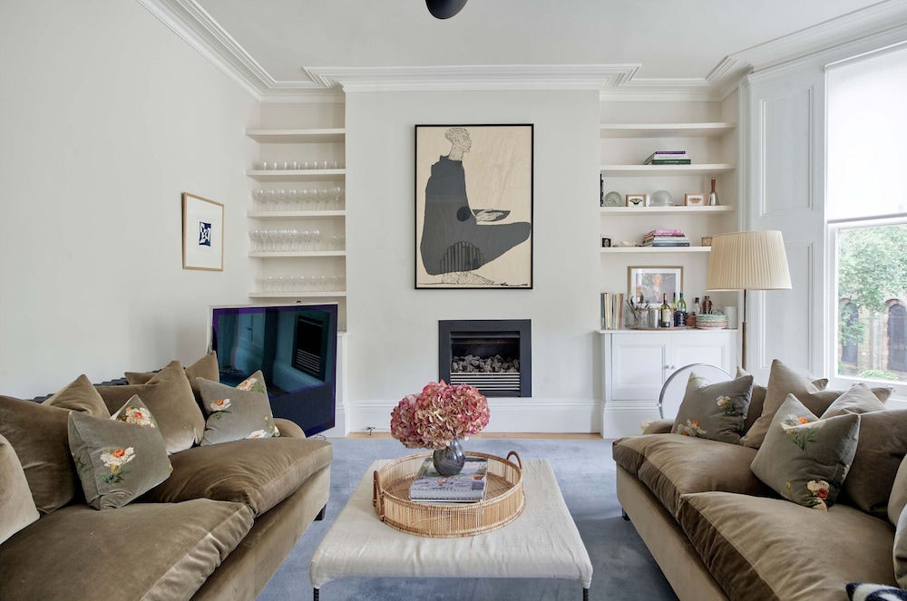 Exquisite 2 Bedroom Flat in Notting Hill