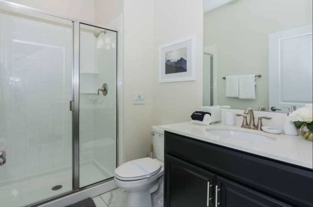 Amazing Resort Near Disney 4BR Townhome