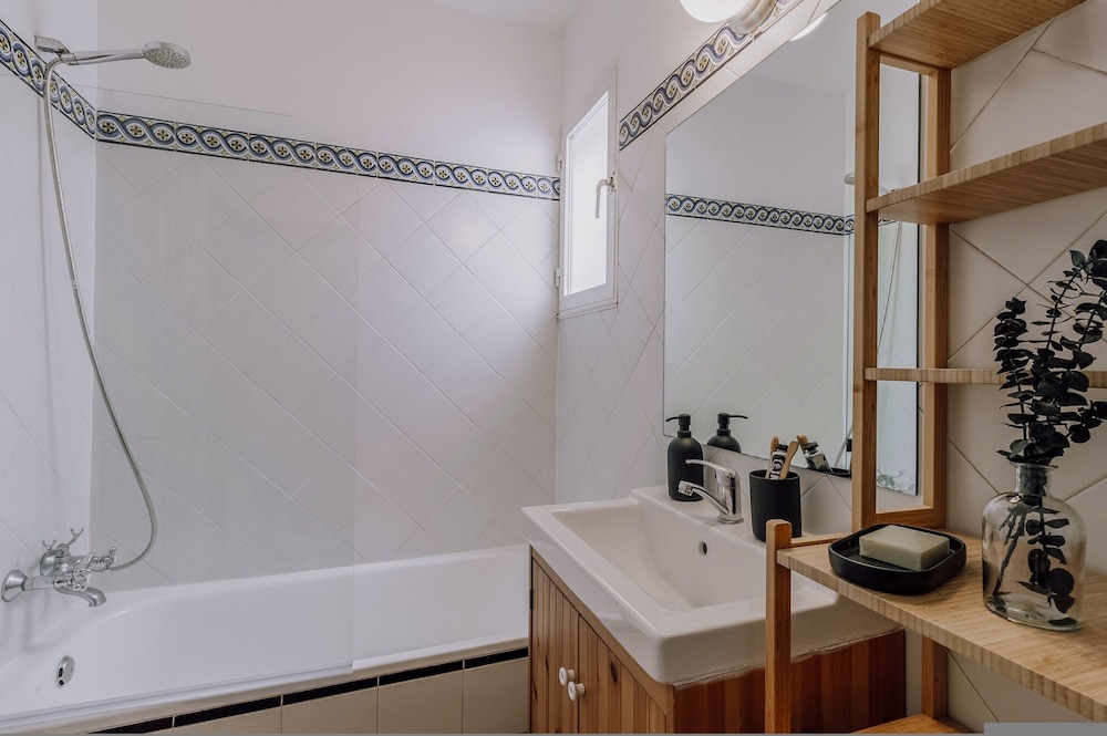 Chich - 2 Bedrooms and Balcony in Palacio