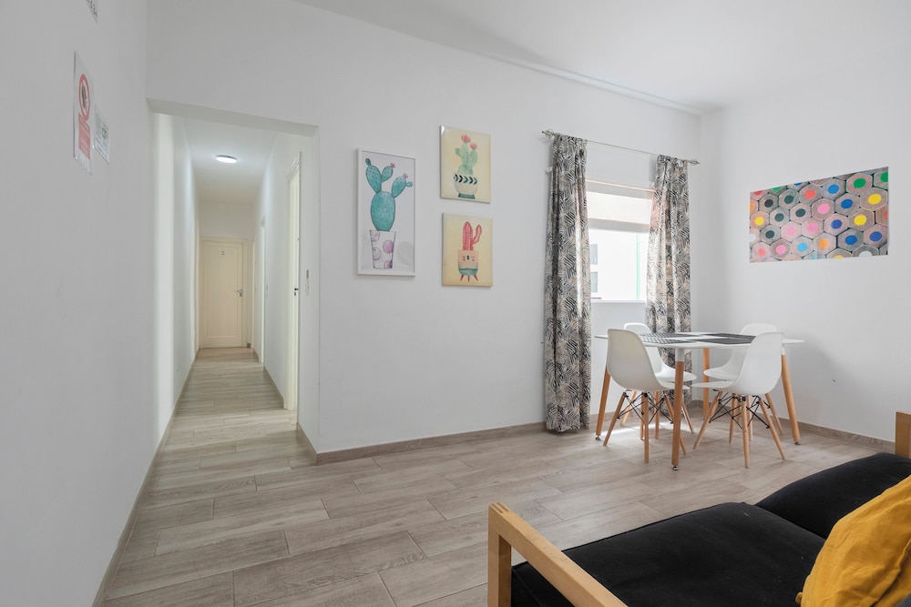 TENERIFE URBAN ROOMS
