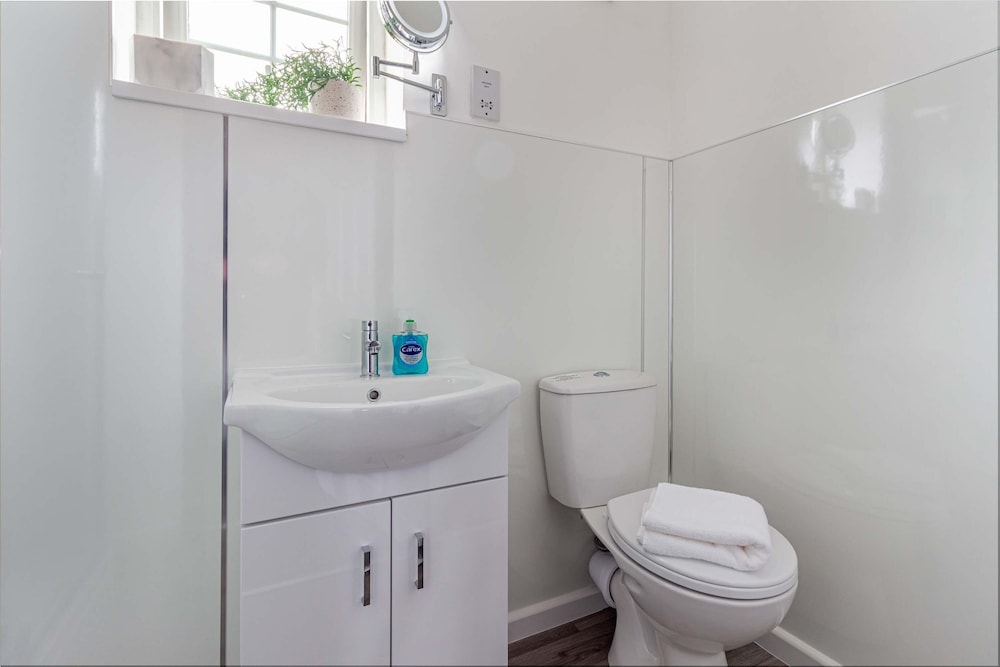 Host Stay New Street Accommodation