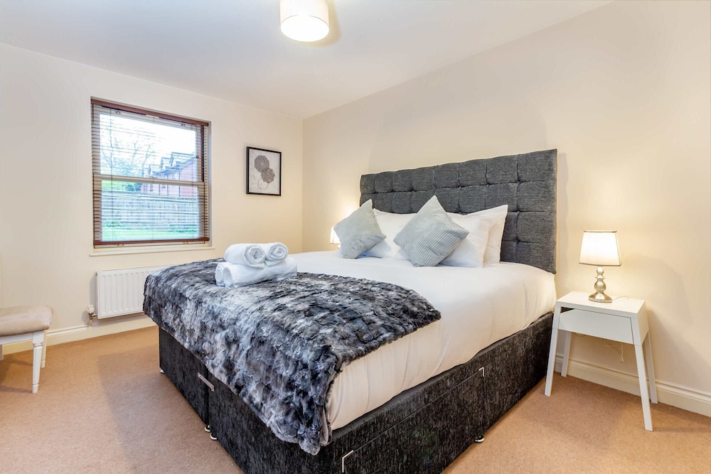 Host Stay Hillbrook House Apartment
