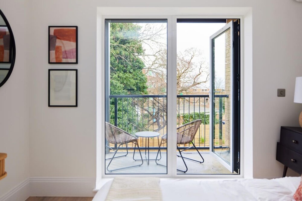 Wembley Vacations - The Wembley Park Gem - Lovely 2bdr Flat With Balcony - Property Image 12