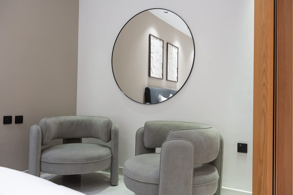 Luxurious 2-bedroom Apartment Perfect for Families in Dubai Marina