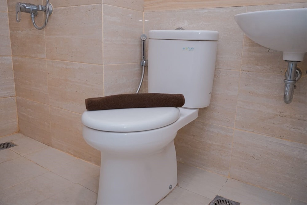 Minimalist Studio Room at Springwood Residence Tangerang Apartment
