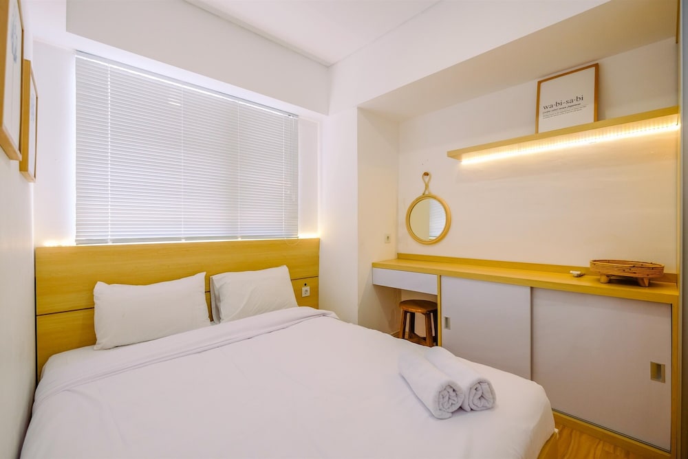 Comfy And Homey 2Br At Meikarta Apartment view 5