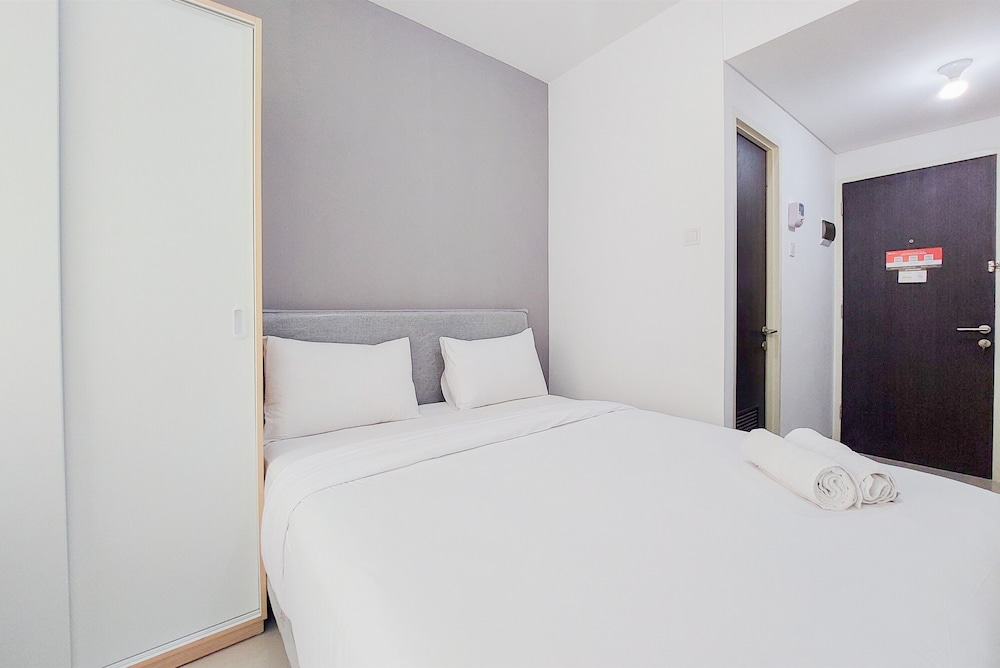 Comfy And Minimalist Studio At Serpong Garden Apartment view 3