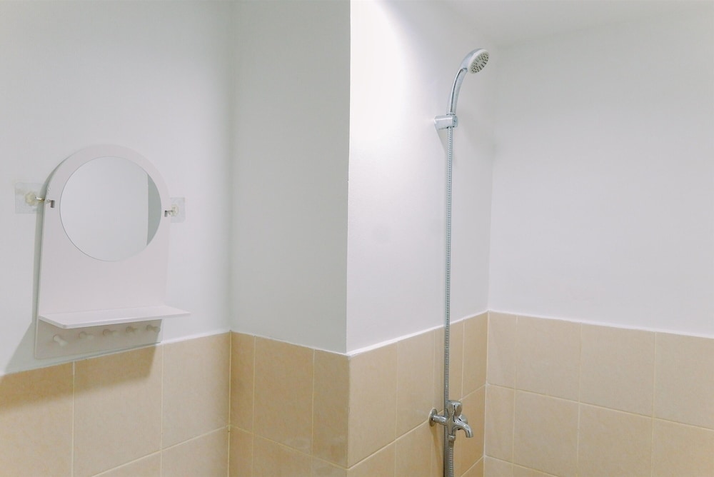 Good Price and Warm 2BR at Podomoro Golf View Apartment