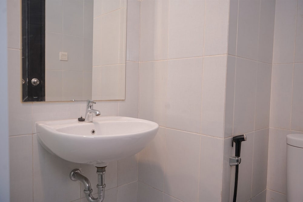Cozy And Best Deal Studio Apartment Casa De Parco