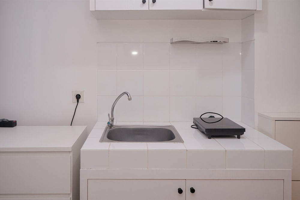 Warm Studio Apartment M-Town Residence