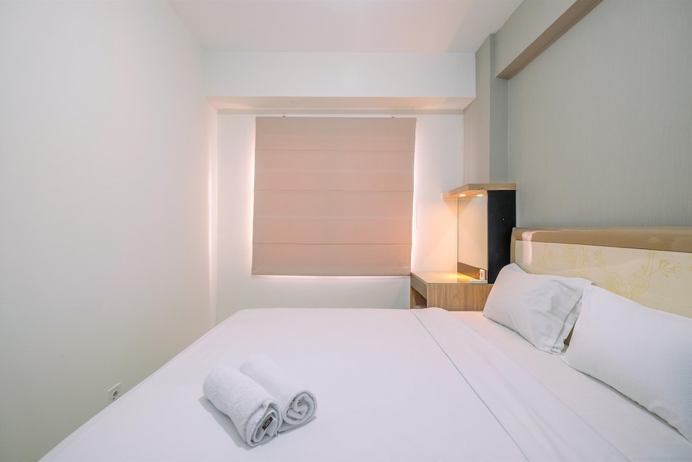 Comfortable 2BR Apartment at Podomoro Golf View