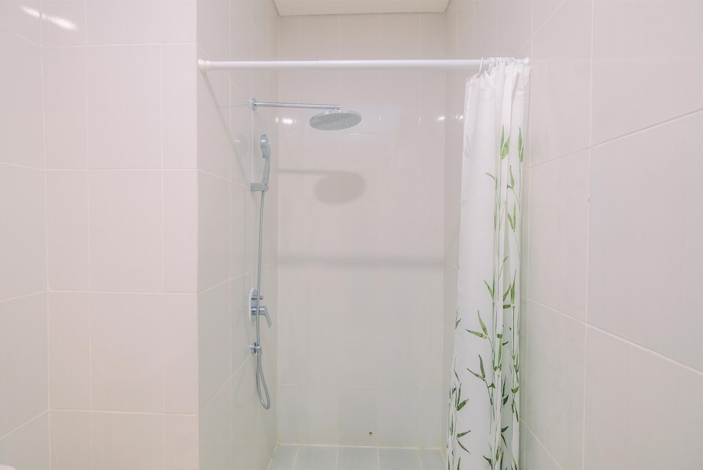 Serene And Nice 2Br At Samara Suites Apartment