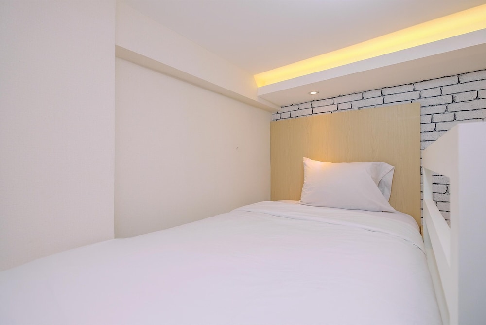 Nice and Comfortable 2BR at Podomoro Golf View Apartment