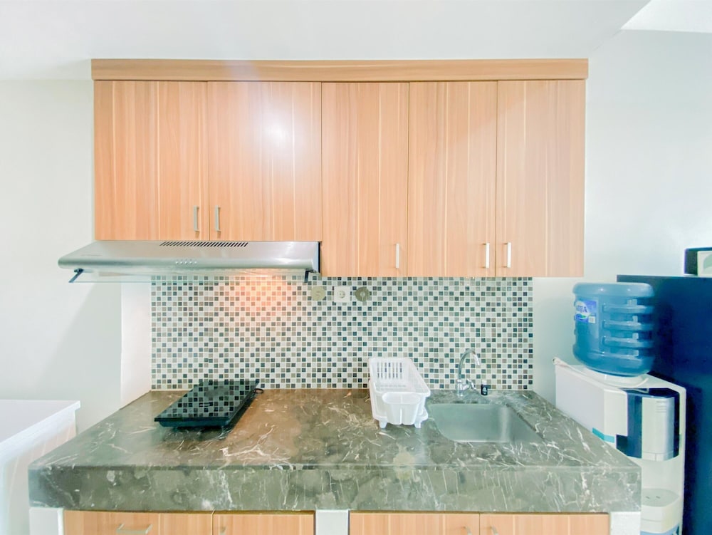 Comfy And Best Deal Studio At Nine Residence Apartment