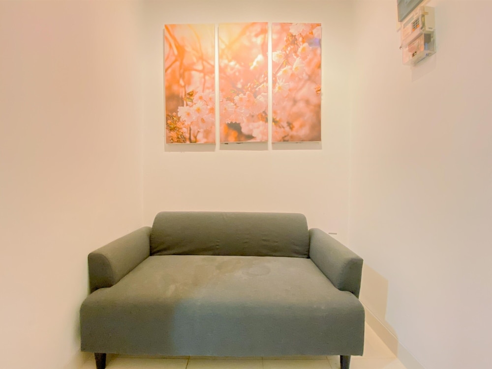 Modern Look 1BR at Sentul Tower Apartment