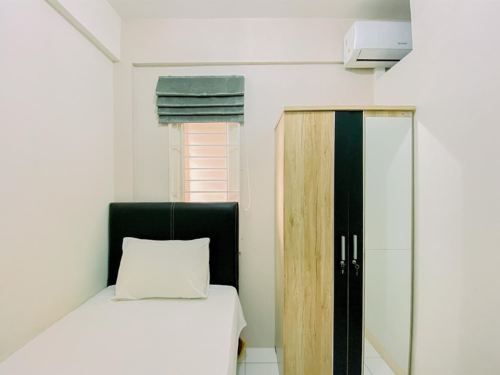 Well Furnished and Comfy 3BR Podomoro Golf View Apartment
