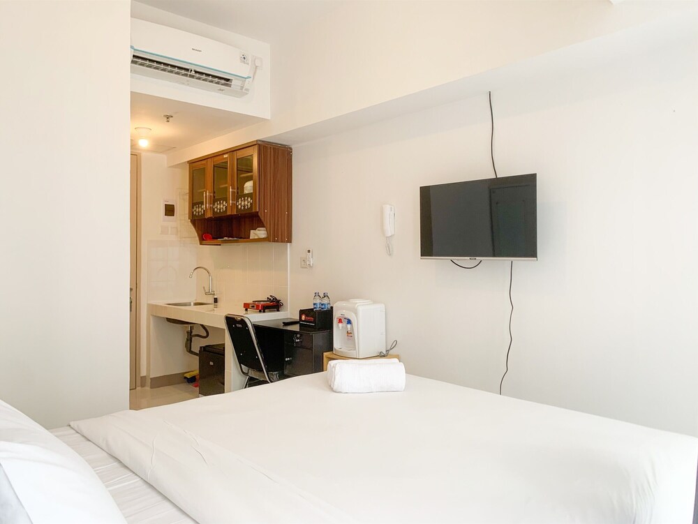 Comfy Living Studio At Tokyo Riverside Pik 2 Apartment view 2