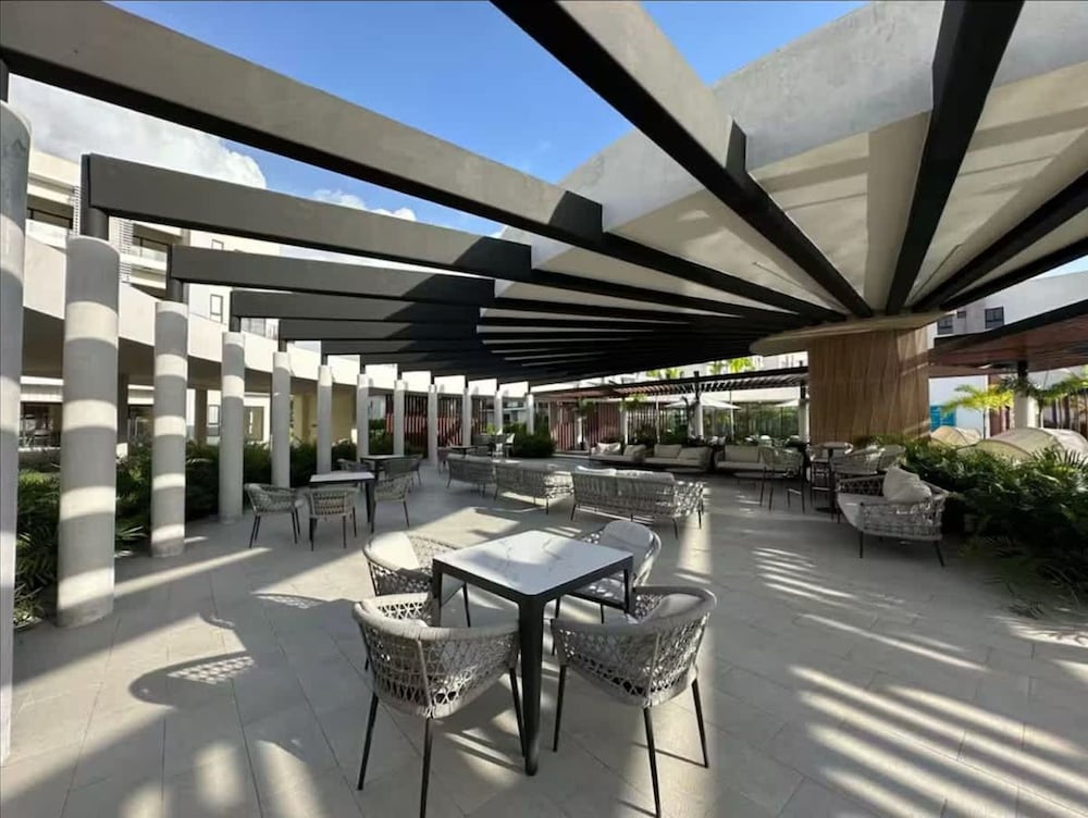 NOK Stlyish 1BR Apartment by Vistacana Rentals