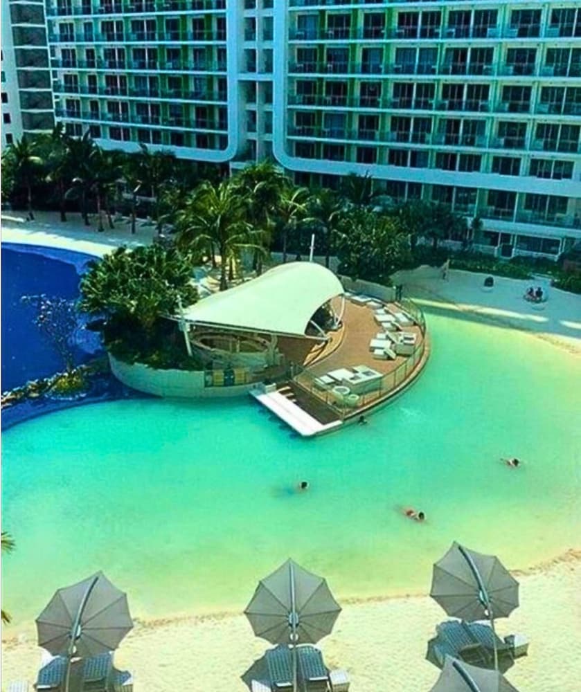 Value Yourself Luxury Beach Near Airport