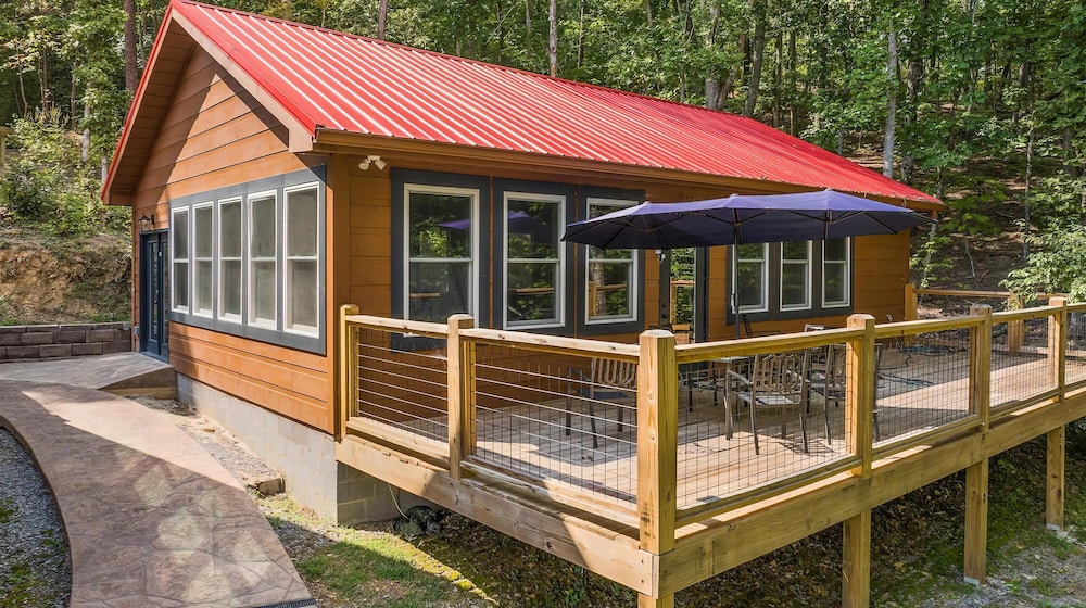 Luxury Cabin With Mountain Views Pigeon Forge