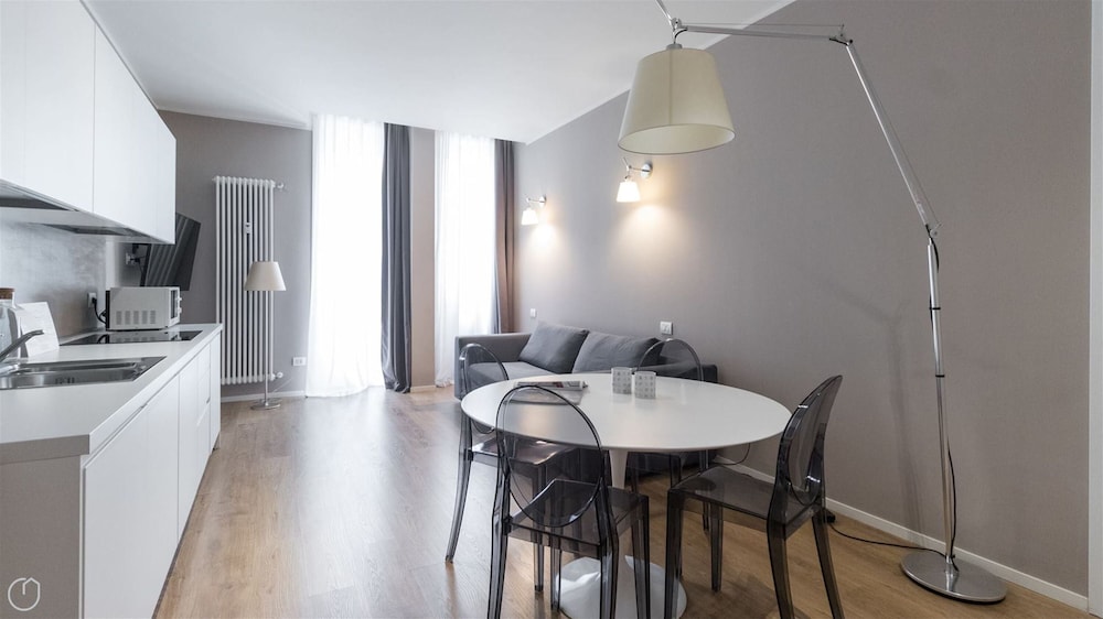 Freguglia C - Bright Cozy Apartment in Milan City Center