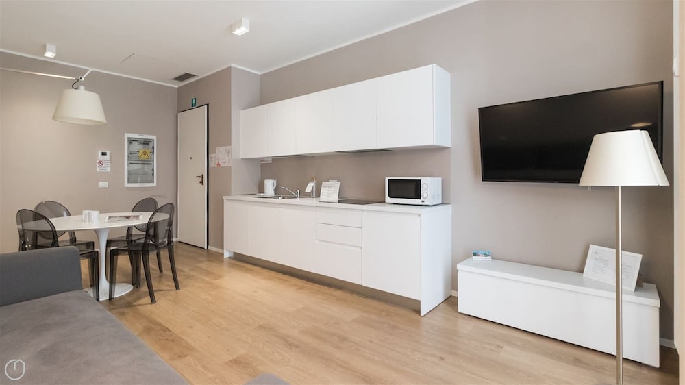 Freguglia C - Bright Cozy Apartment in Milan City Center