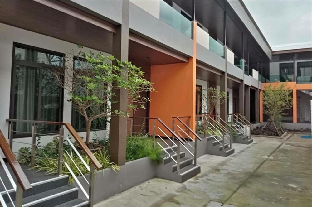 2M Place Apartment