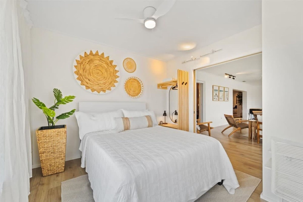 Casa Delfin Waterfront Heated Pool Wifi