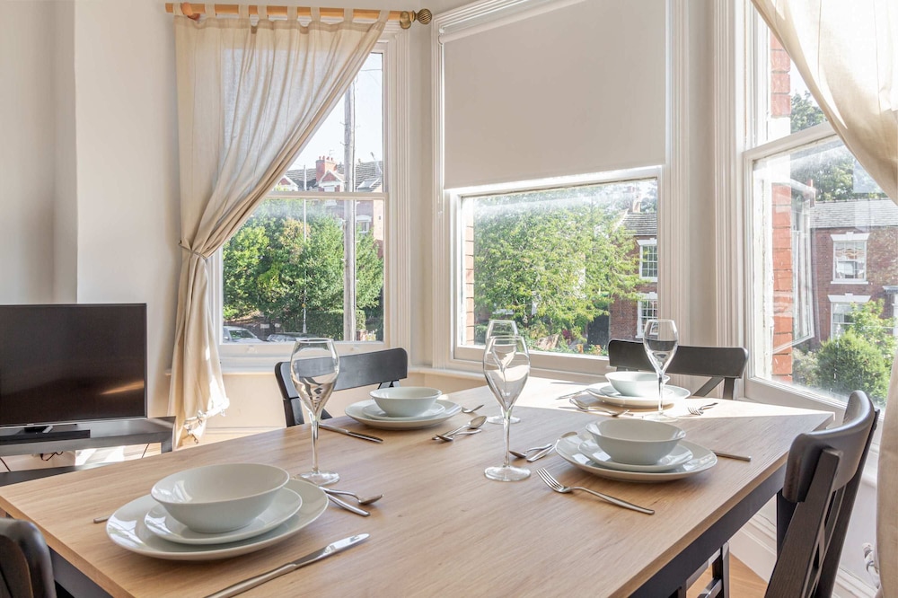 Host Stay Droitwich Road Dwelling