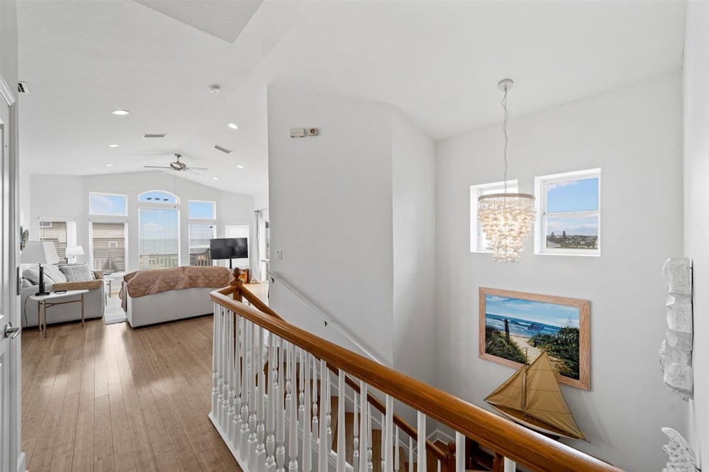Beachfront 5BR Home With Ocean Views