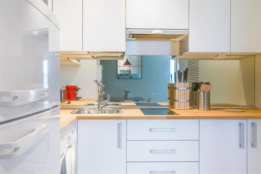 Colon 901 in Madrid With 1 Bedrooms and 1 Bathrooms