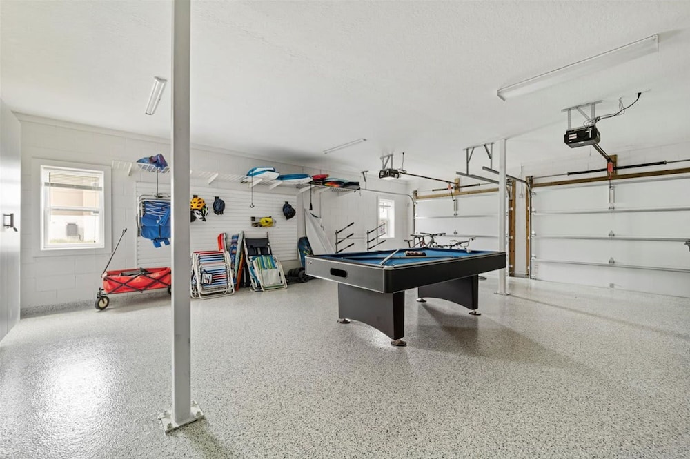 Beachfront 5BR Home With Ocean Views