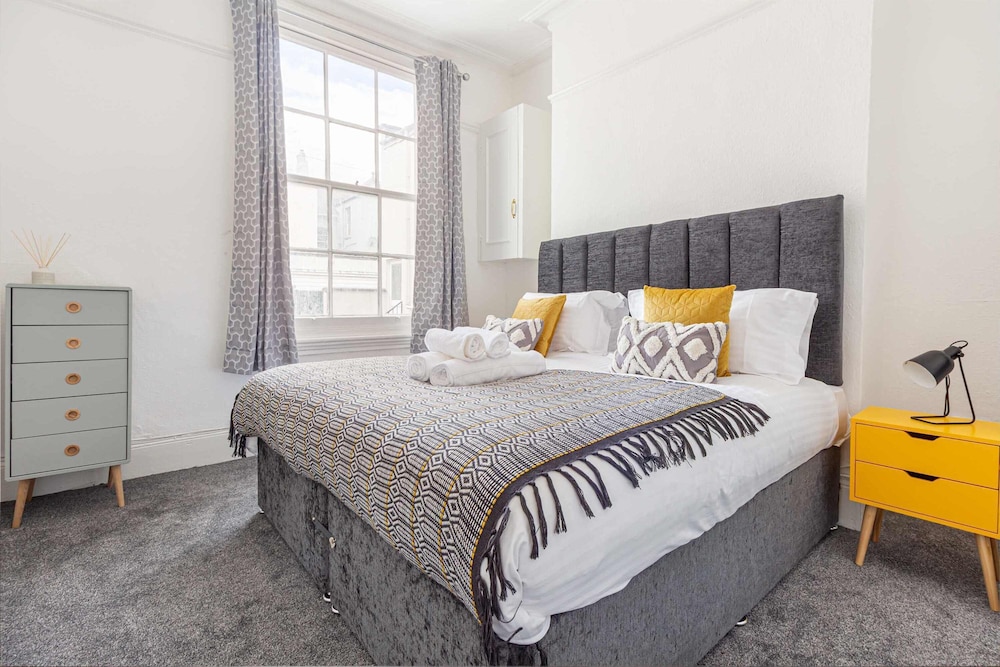 Host Stay Montpellier Villa Apartment