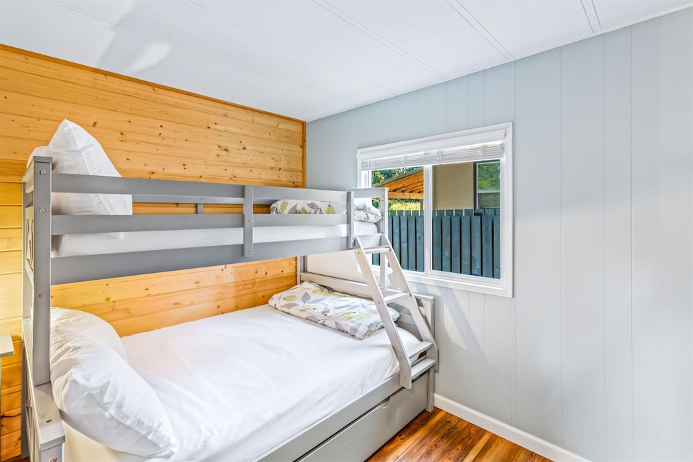 Enjoy Coastal Comfort in This Relaxing Retreat