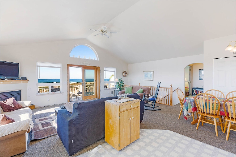 Mandala Sands in Westport