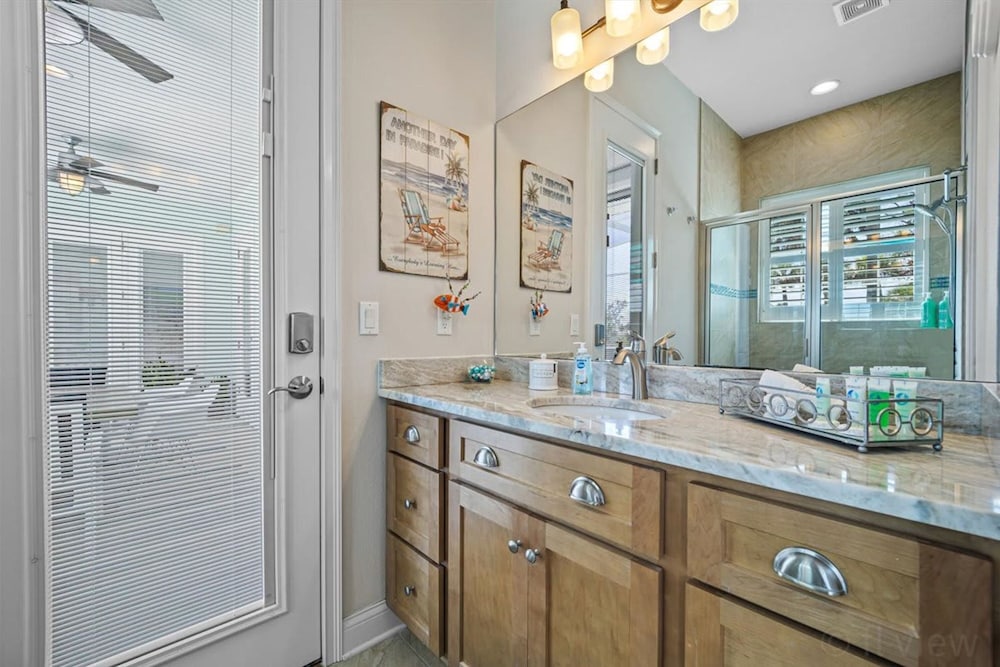 5BR Retreat Pool Opt Heated Spa Bikes Views
