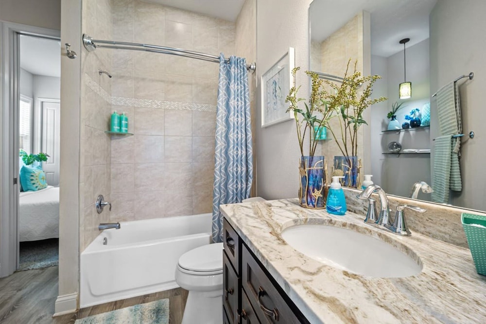 5BR Retreat Pool Opt Heated Spa Bikes Views