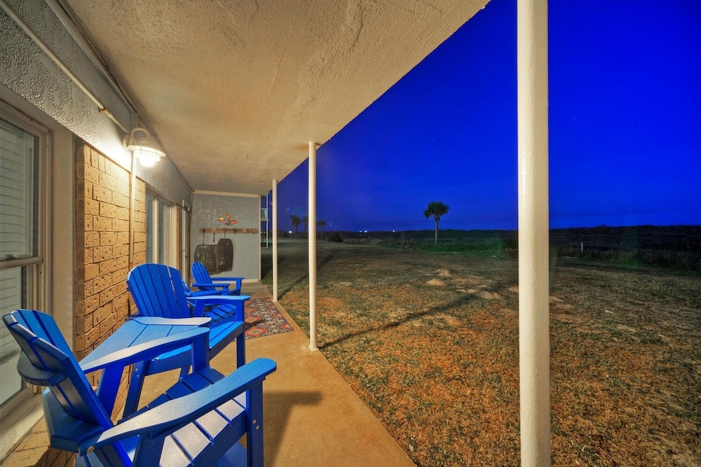 Cravin Waves Avantstay Beachfront Dune View