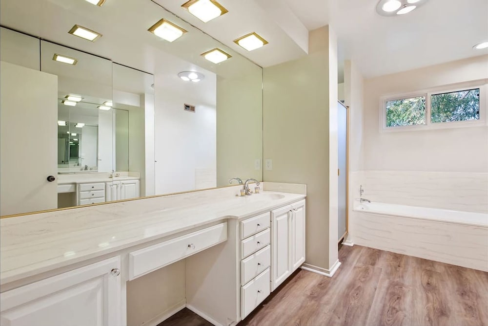 Pacific Dreams Home in Calabasas