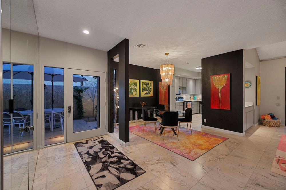 Mountain View Villa in Palm Springs