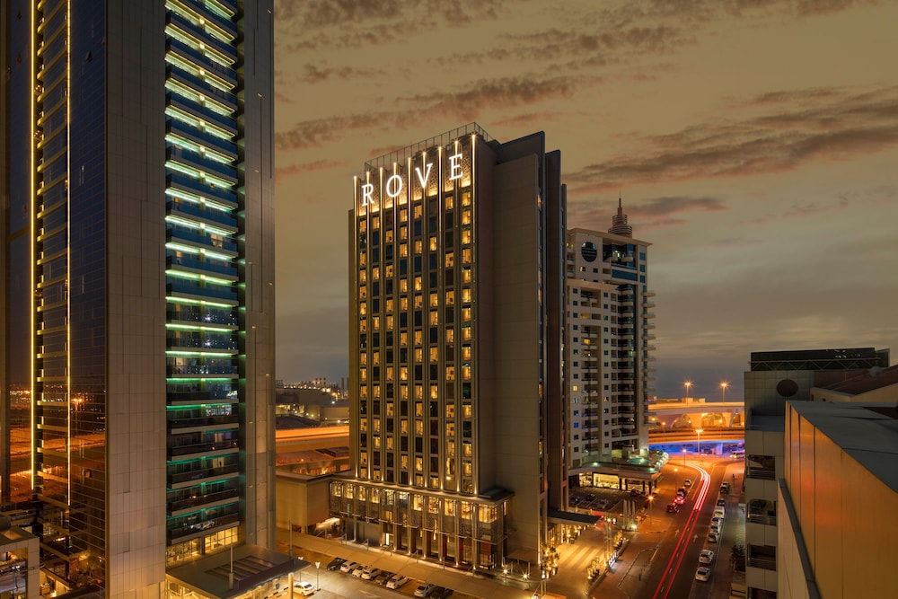 Hotel Rove Dubai Marina - Image 1