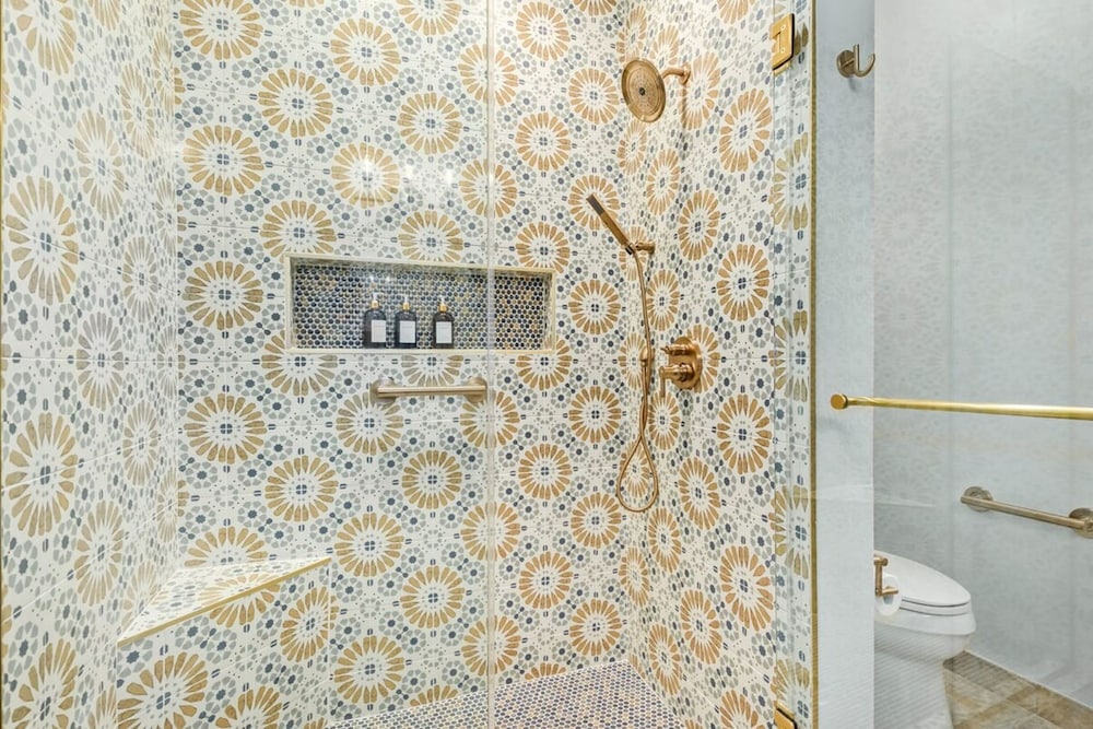 Historic Desert Rose Estate Pool Sauna Sleeps 12