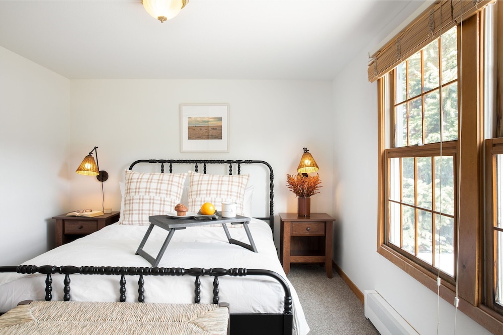 Holly by Avantstay In the Heart of Breckenridge w Hot Tub Game Room Roof Top Patio